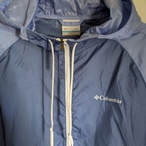 Columbia Women's Windbreaker Waterproof Jacket